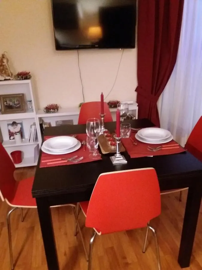 F&B Casa Vacanze Naples Italy